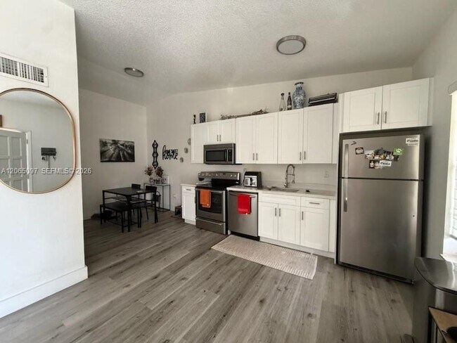 Building Photo - 7440 SW 153rd Ct