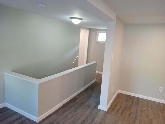 Building Photo - 1222 Broadway