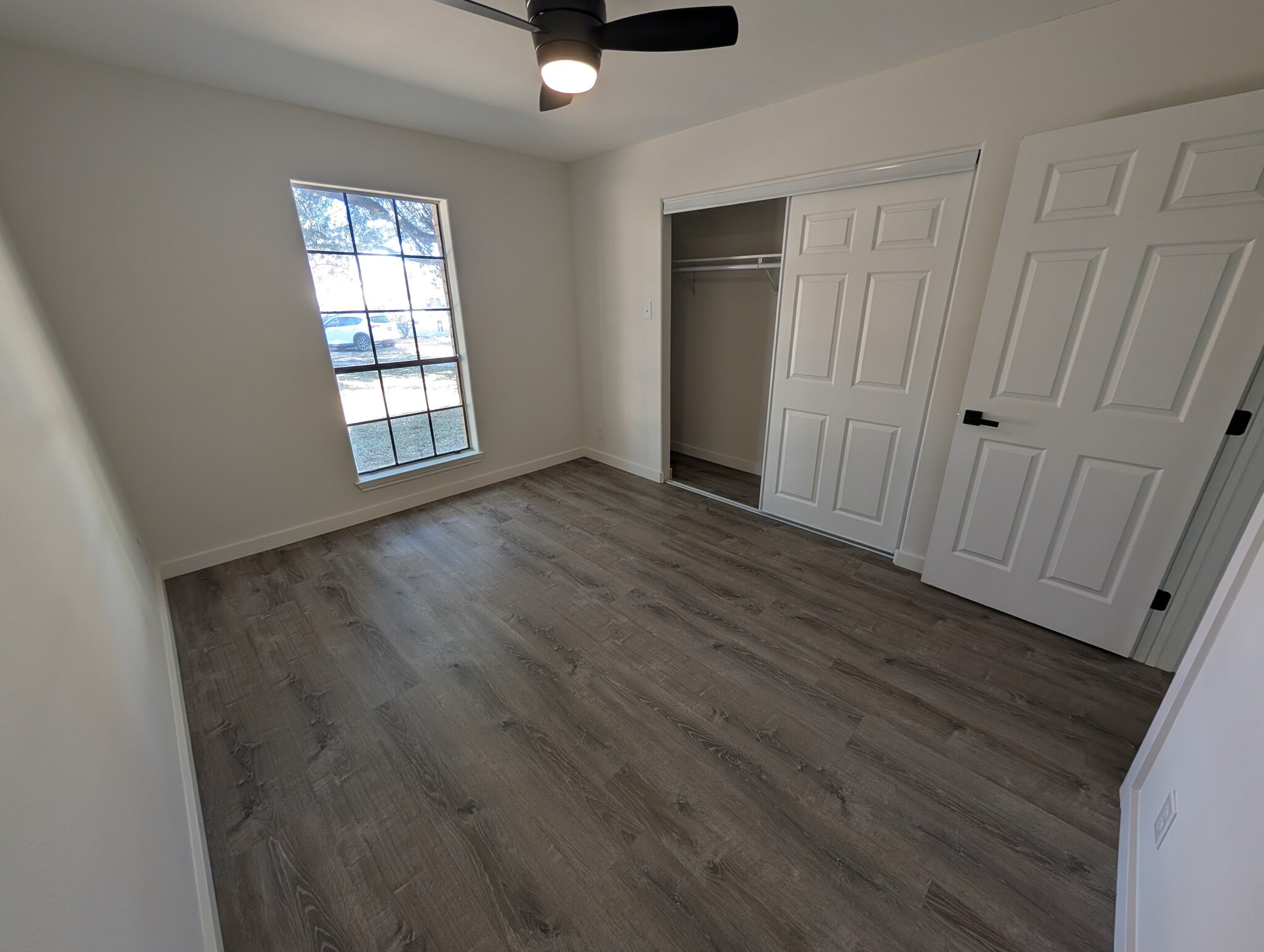 Building Photo - 1601 Faro Dr