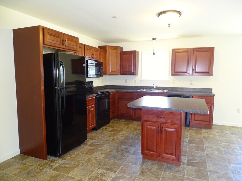 Building Photo - 312 Meadow View Dr