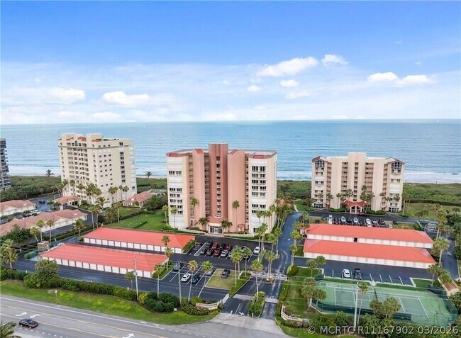 Building Photo - 3870 N Hwy A1A