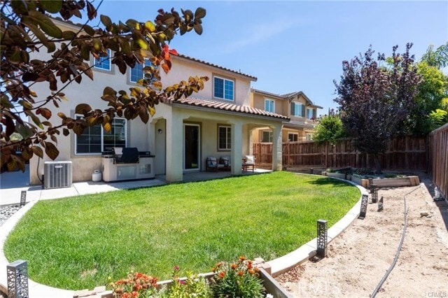 Building Photo - 46545 Peach Tree St