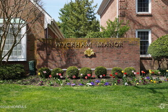 Building Photo - 18 Wyckham Rd