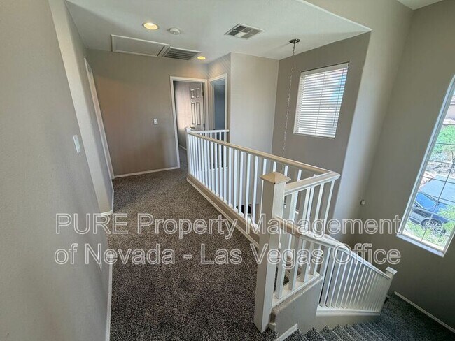 Building Photo - 4320 Laguna Garden Ave