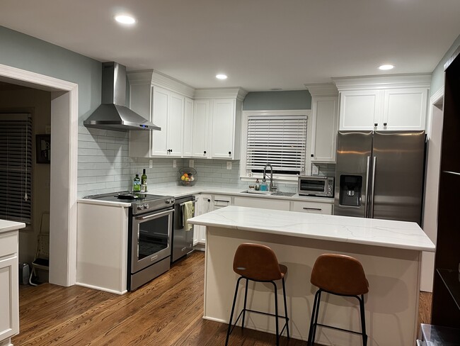 Kitchen view from dining area - 2339 Kilborne Dr