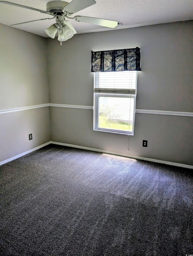 Building Photo - 456 Bellegrove Dr