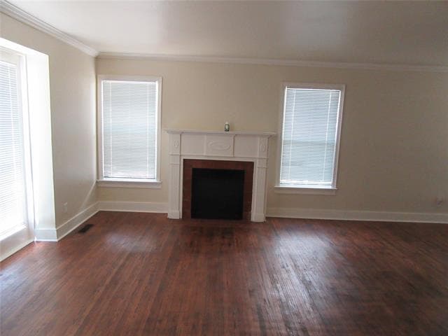 Building Photo - 702 Westmount Ave