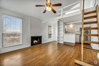 Building Photo - 1000 W 26th St