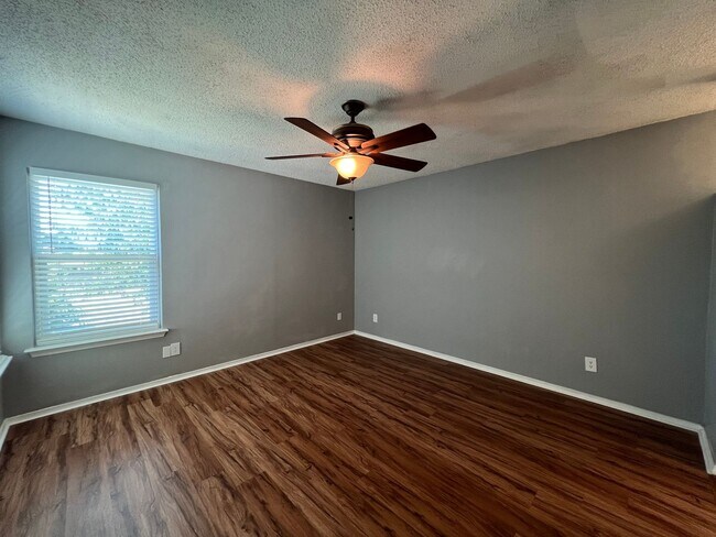Building Photo - "Fort Worth Texas Homes for Rent"