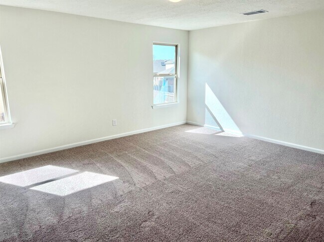 Building Photo - 20807 Sheffield Pk Dr