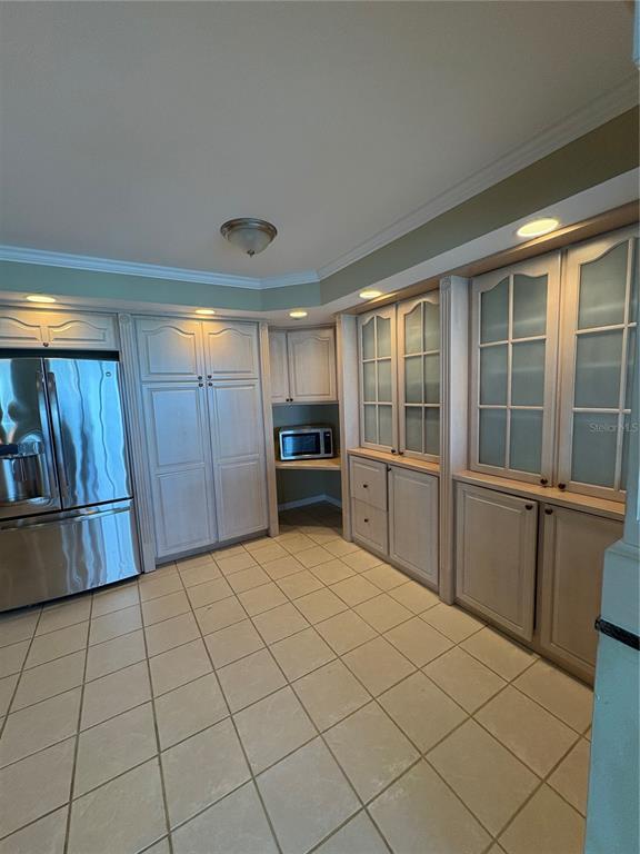 Building Photo - 675 S Gulfview Blvd