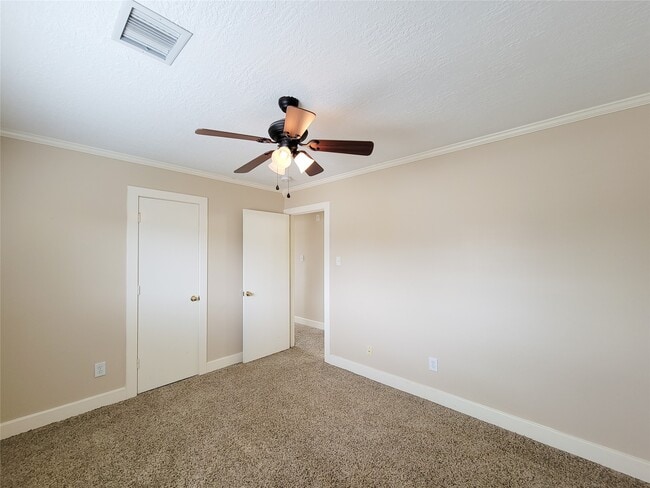 Building Photo - 9607 Farrell Dr
