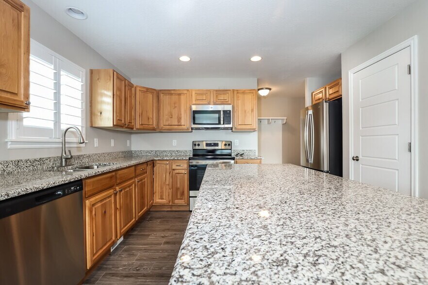 Building Photo - 3762 Teal Run Wy