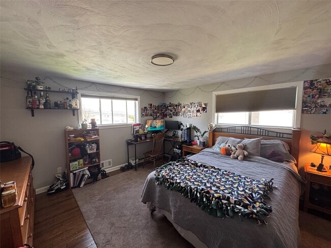 Building Photo - 4520 Marshall Dr W