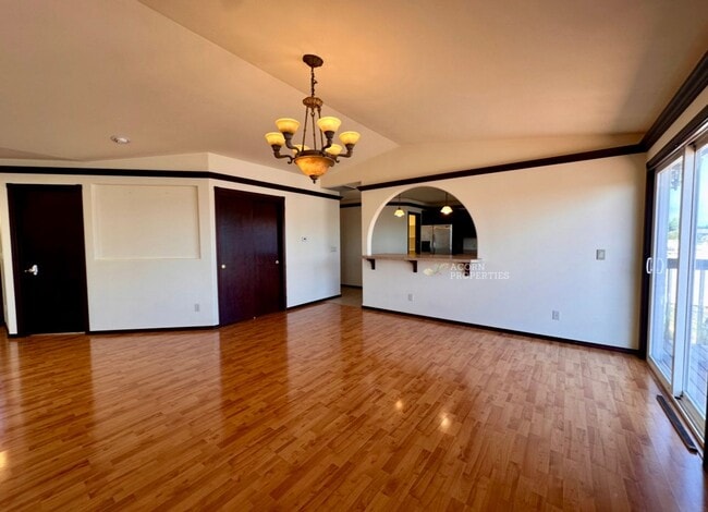 Building Photo - 1331 SW Harbor Vista Cir