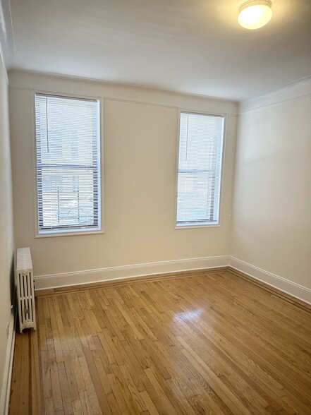Building Photo - 2545 32nd St