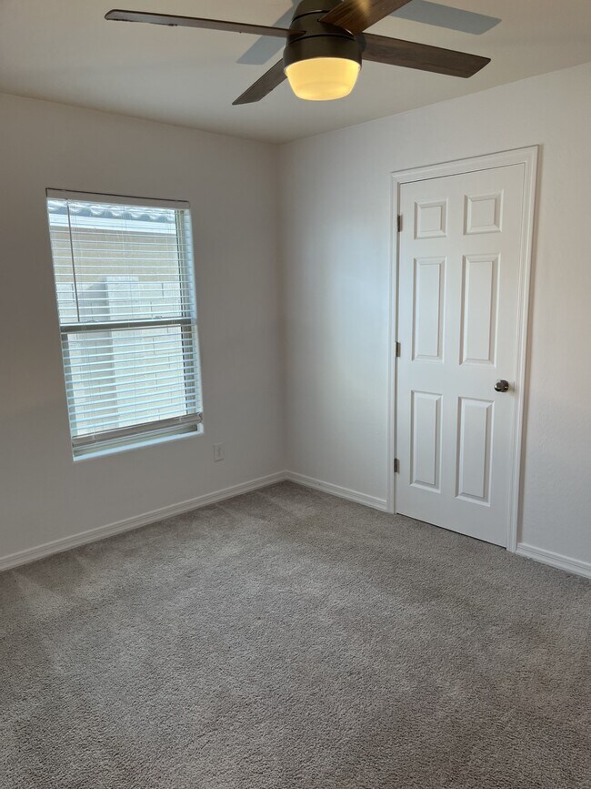 2nd and 3rd bedrooms face the street - 1043 W Seminole Dr