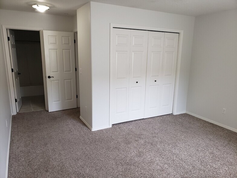 Building Photo - 3017 S Ladera Pl