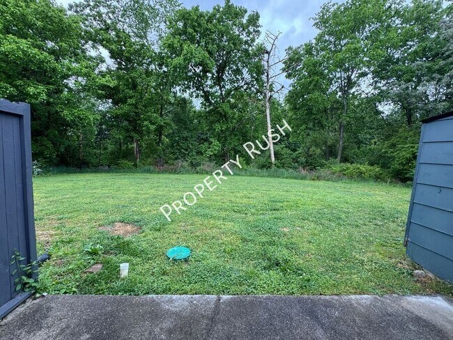 Building Photo - 8740 Millard Lee Ln
