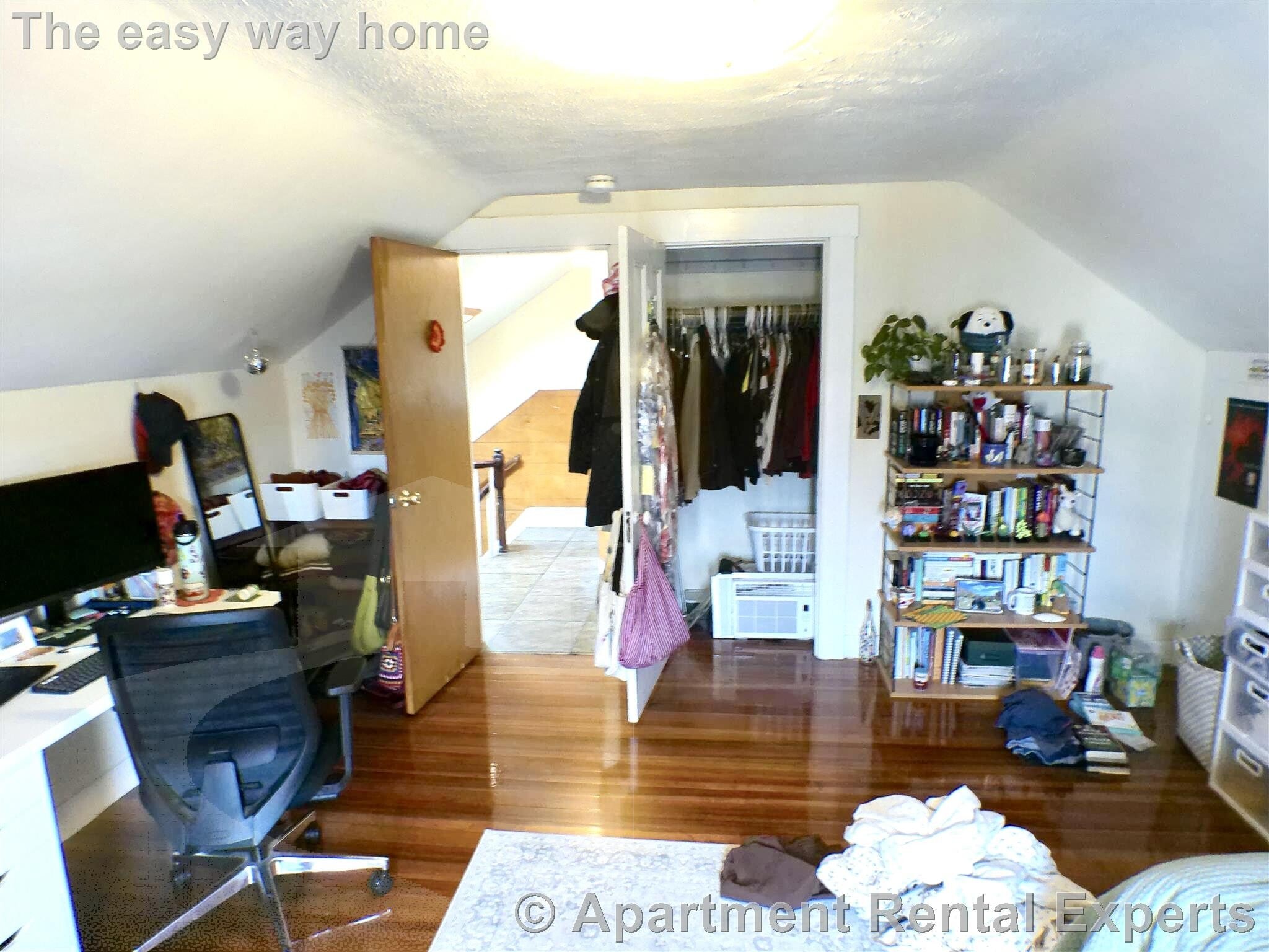 Building Photo - 26 Dover St