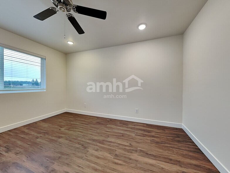 Building Photo - 7727 Verona Loop