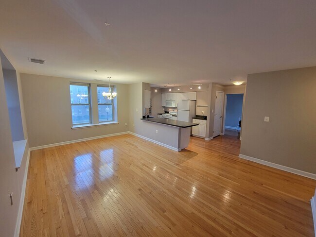 Building Photo - 1308 Clifton St NW