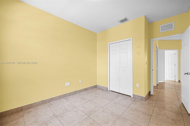 Building Photo - 11412 SW 137th Pl