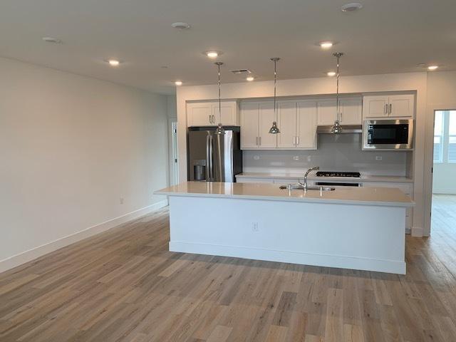 Building Photo - 2 bedroom in Santa Clara CA 95051