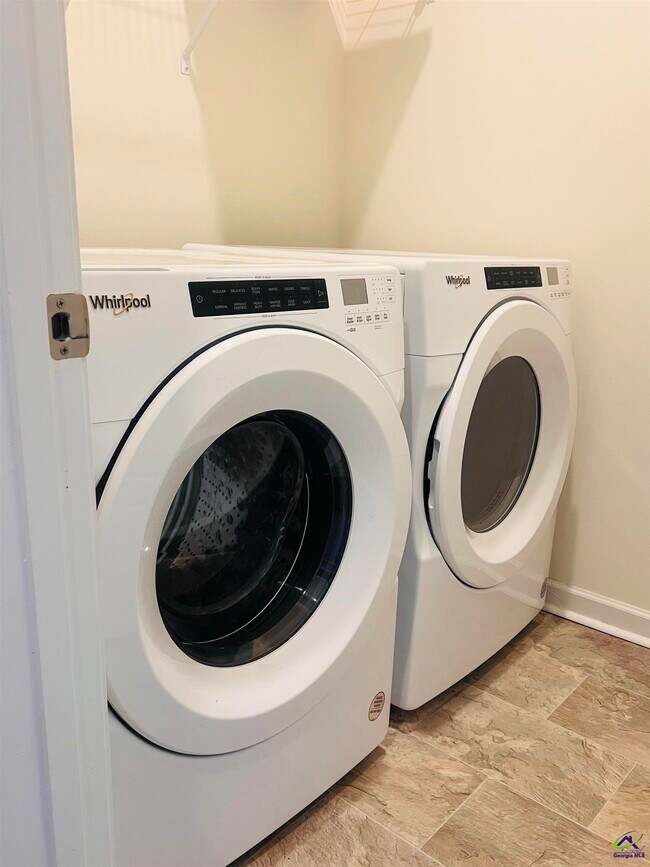 Building Photo - 118 Alton Tucker Sr. Boulevard