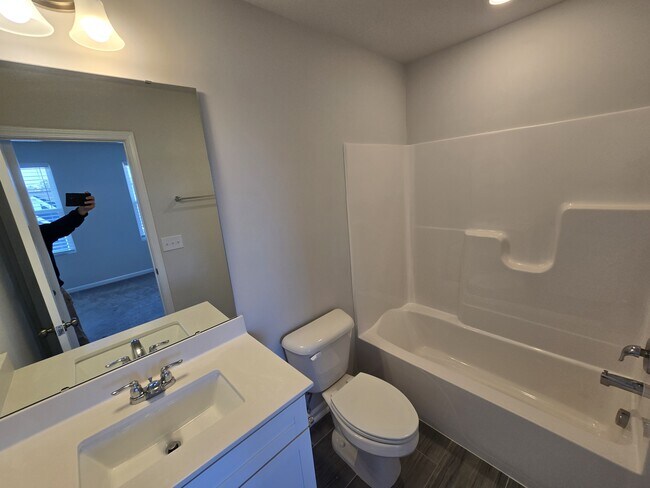 Building Photo - 6309 Truxton Ln