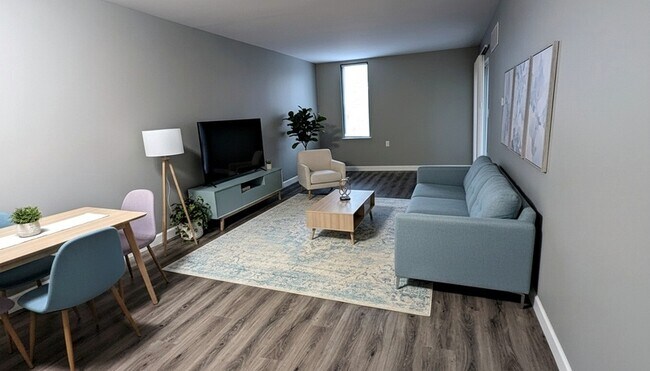 Building Photo - 1102 Salem Ave