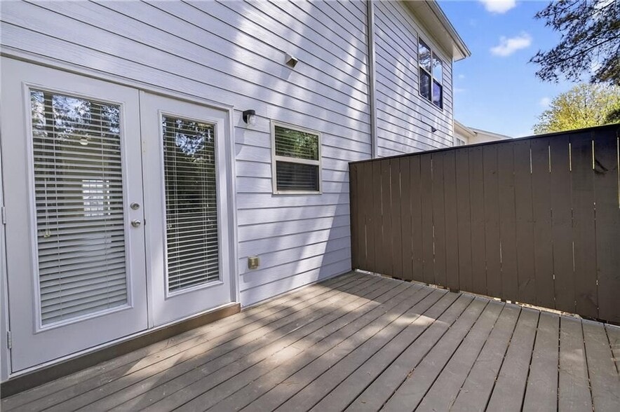 Building Photo - 1805 Liberty Pkwy NW