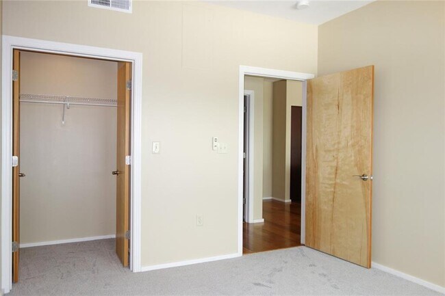 Building Photo - 1600 Barton Springs Rd