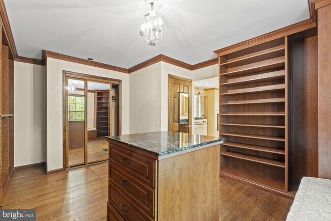 Building Photo - 12780 Chatter Brook Dr