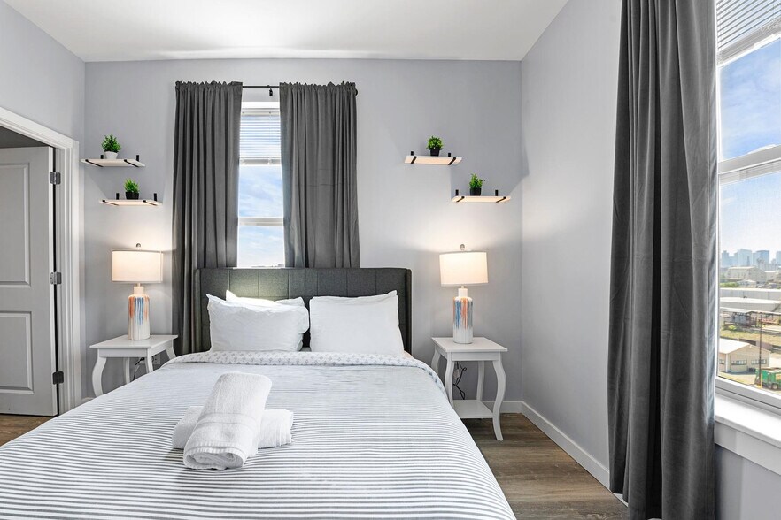 Building Photo - 95 Broadway