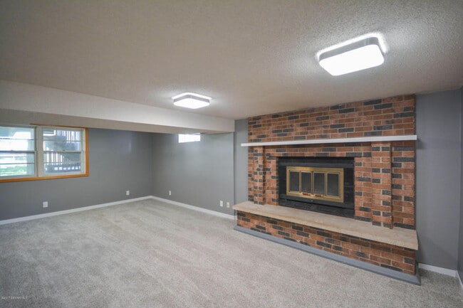 Building Photo - Cape Cod style home - completely updated throughout!
