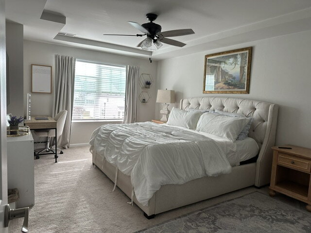 Building Photo - Beautiful 3 bedroom townhome with backyard space in Pendleton