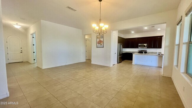 Building Photo - 4571 N Arbor Way
