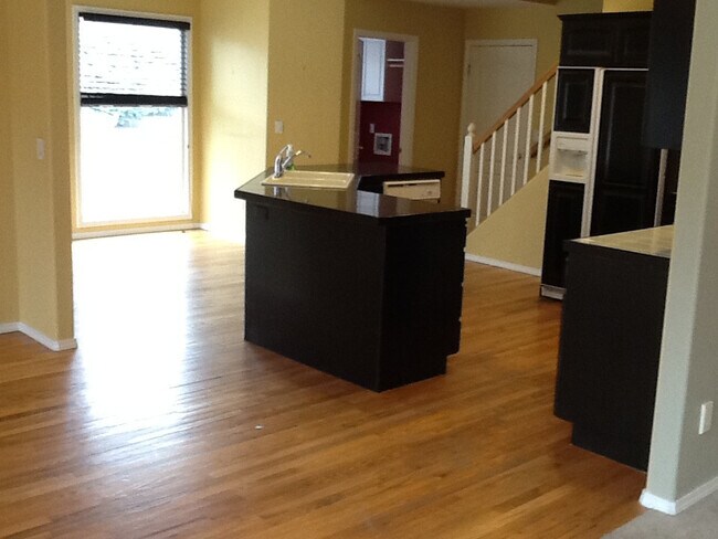 Building Photo - Beautiful home in Eagle, 3Bd/2Bth/2Car, 1932Sqft, Bonus Rm