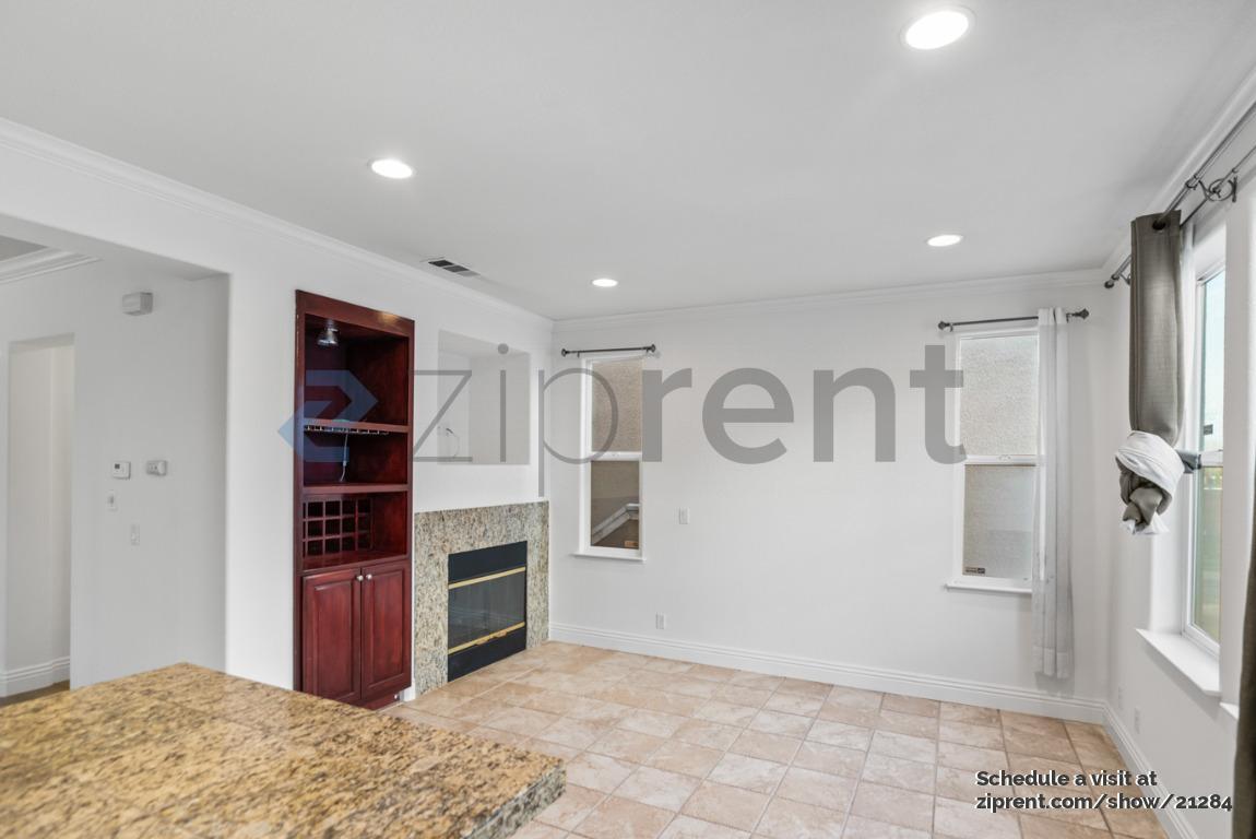 Building Photo - 1644 Salamoni Ct