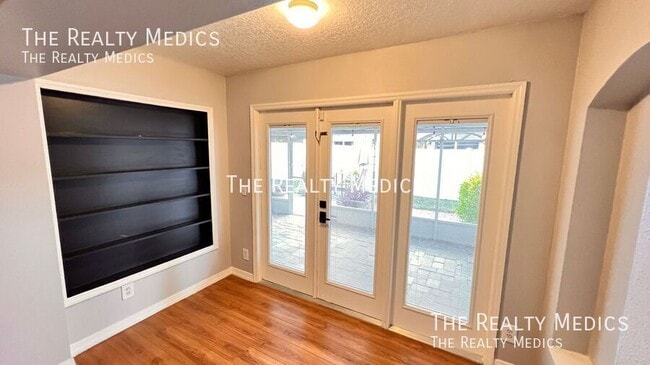 Building Photo - 2132 Falkner Rd