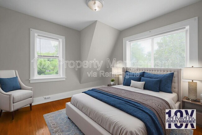 Building Photo - 454 E Tompkins St