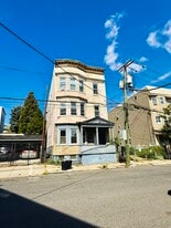 Building Photo - 8 Horatio St