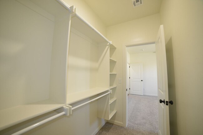 Building Photo - Brand New Home in Washington!