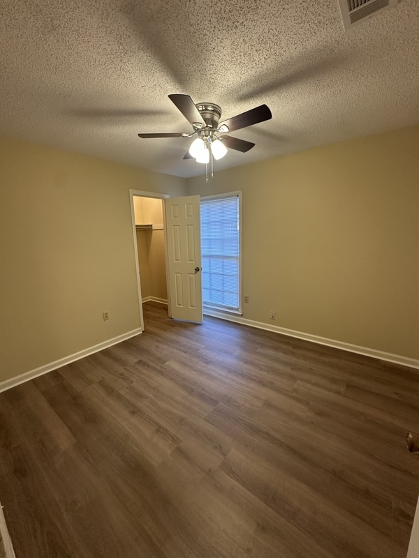 Building Photo - 2961 Charlestowne Pl