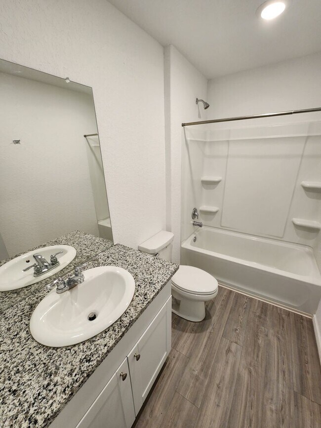 Building Photo - PALOMA Subdvison/ Converse Area