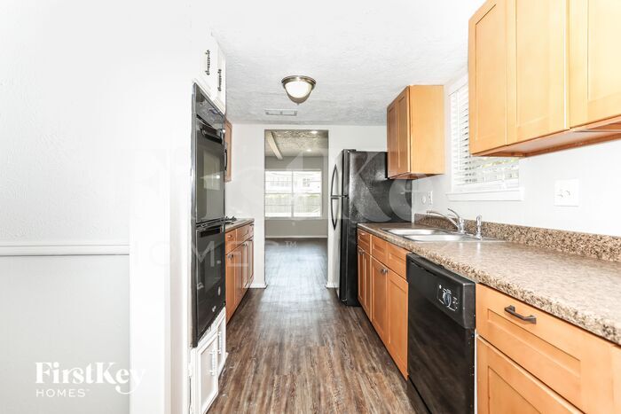Building Photo - 22519 Rockgate Dr