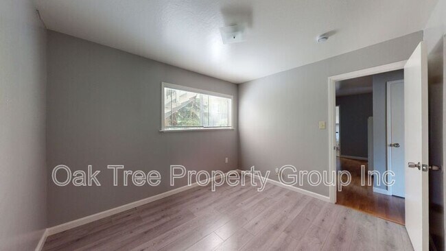 Building Photo - 1400 Yuba Ave