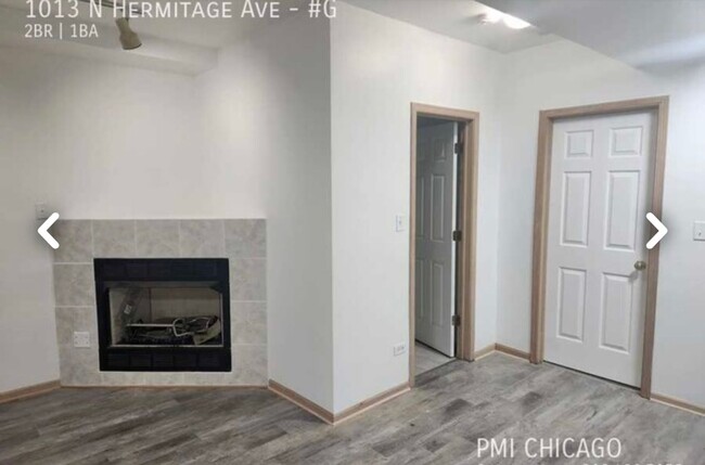 Building Photo - 1013 N Hermitage Ave