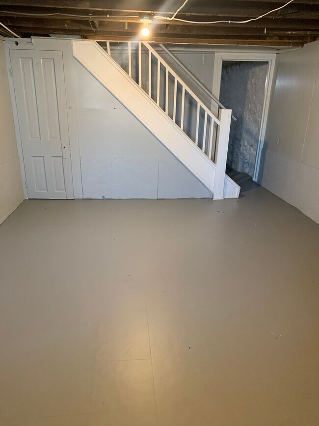 Building Photo - 1948 Mosher St